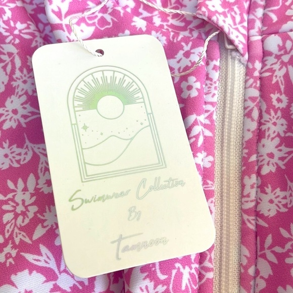 ❤️ 🆕 TAMNOON Floral  bathing suit rashguard Top Size S - Picture 5 of 5